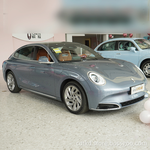 Hot Sales China car EV Car ORA Lightning Cat 555km adult electric car 5 seats Max Speed electric car170 Km/h